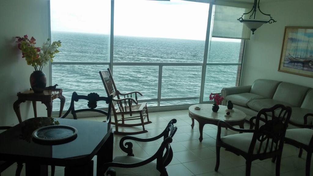 Apto En Cartagena Ed Puerto Azul Vista Al Mar Apartment ภายนอก รูปภาพ